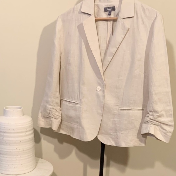 Women's Neiman Marcus Linen Blazer - Picture 3 of 3